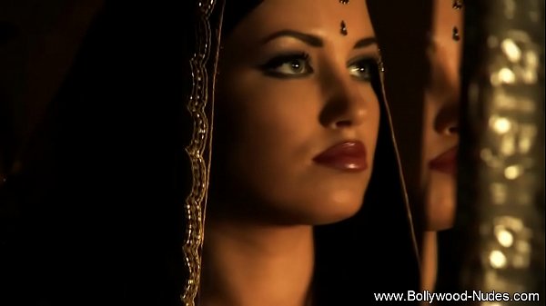 Nacktes indisches Mädchen ist Verlangen