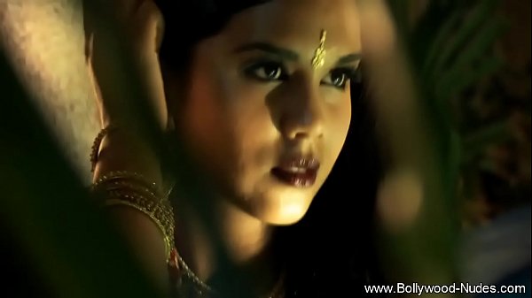 东印度舞者暴露