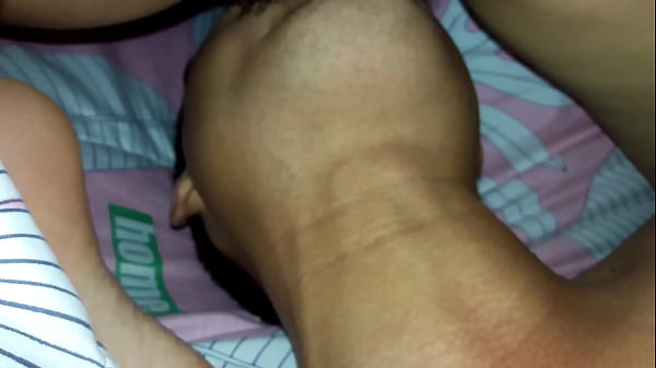 Ich lecke die Muschi meiner geliebten Frau