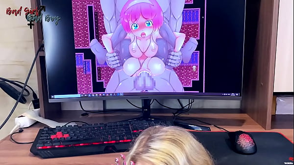 Nerd ha giocato a un gioco hentai e ha sognato che una ragazza lo avrebbe succhiato nella vita reale quando all'improvviso è accaduto un miracolo! AnnyCandy Painboy
