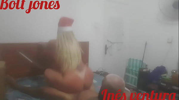 IN&Ecirc_S VENTURA ENTRE À PICA À RIO DE JANEIRO. (Acteur Bolt Jones et In&ecirc_s ventura).