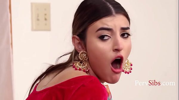 Teen indian performs Video