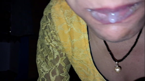 Hot Bhabhi inserted Devar's long dick into her pussy!