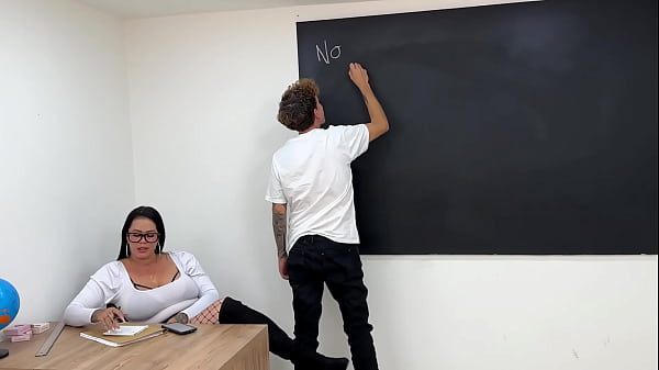 Spoiled Indisciplined Fuck And Creampie His Hot Teacher In Time, In The Classroom!