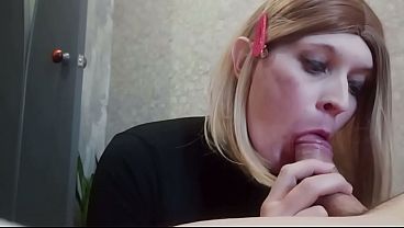 Russ Sissy Lizza suce la partie 2