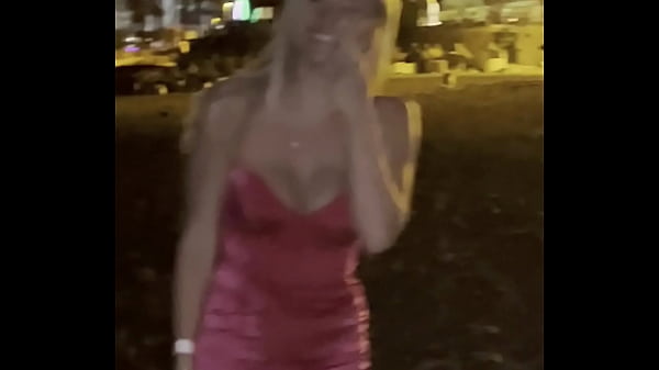 Incontri casuali e veloci in Spagna portano a una scopata hardcore (trailer)