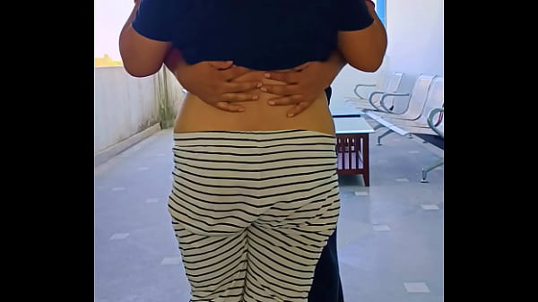 Bengali Couple Daring Sex in Puri Hotel Lawn | Indian outdoor Sex in Public